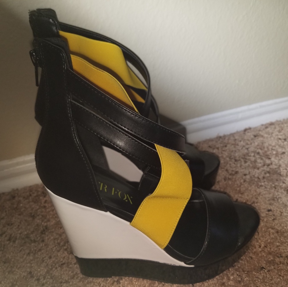 Shoedazzle/PaperFox/Kacey/Size 8.5